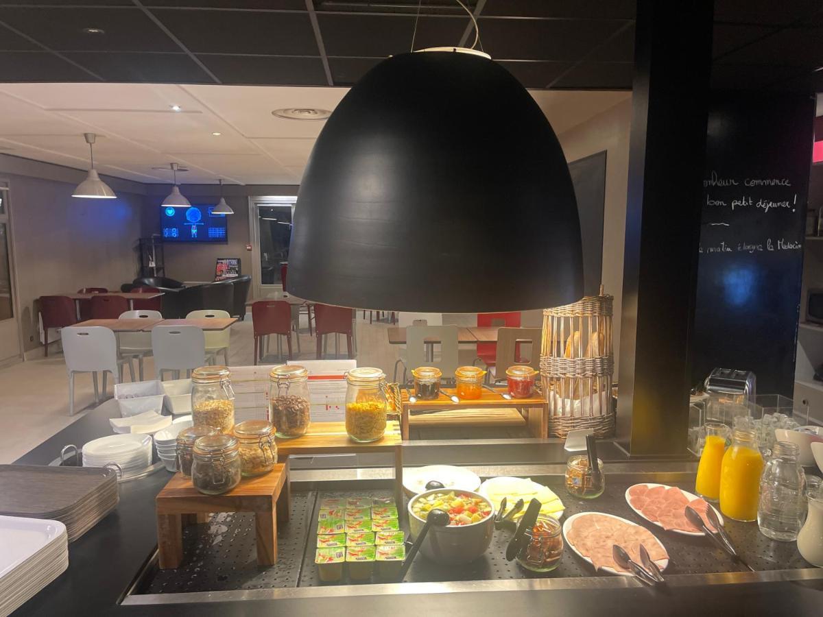 Kyriad Direct Montpellier St Jean De Vedas - La Peyriere サン・ジャン・ド・ヴェダ エクステリア 写真